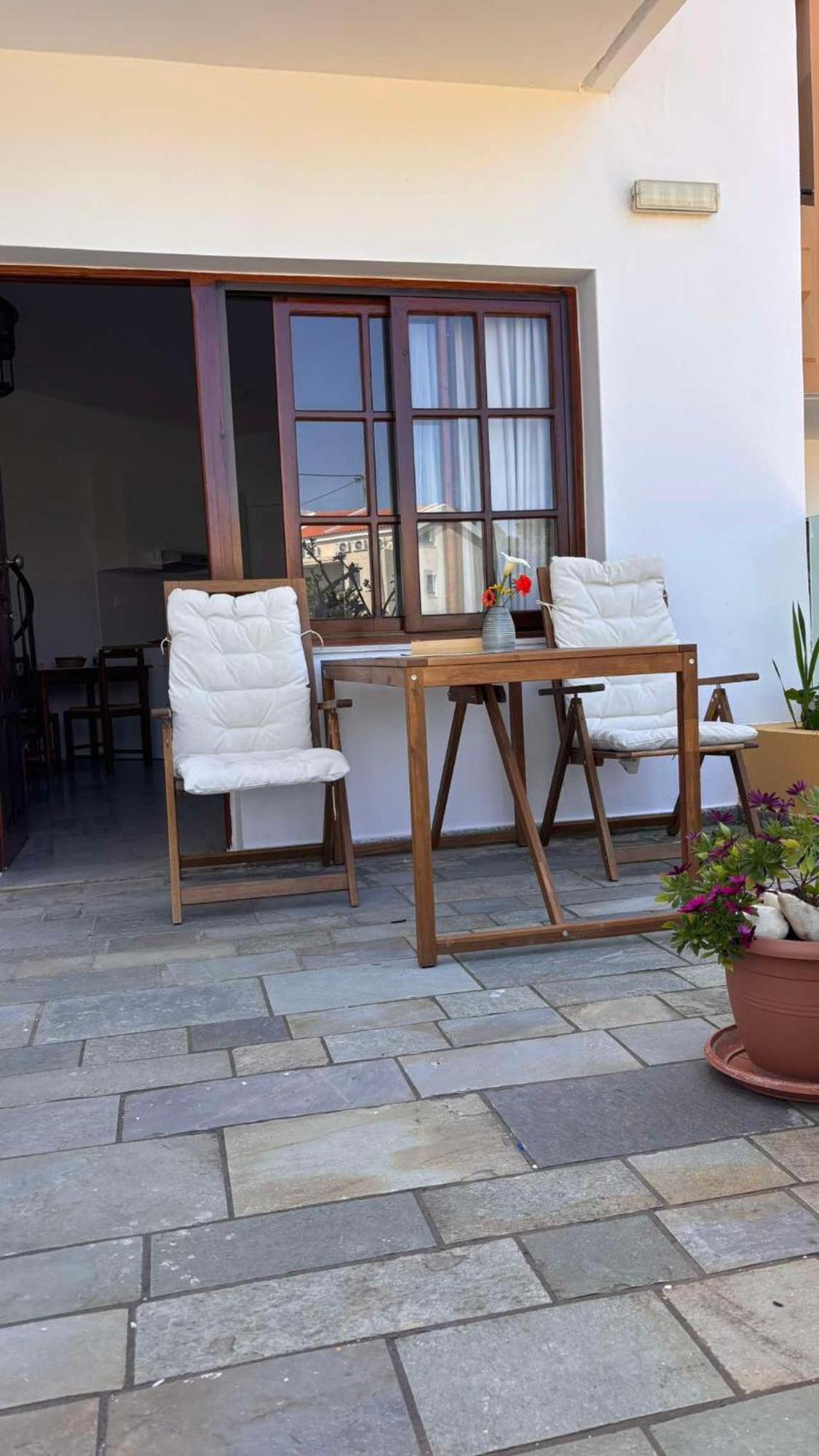 Menelaos Apartments Daratsos ภายนอก รูปภาพ